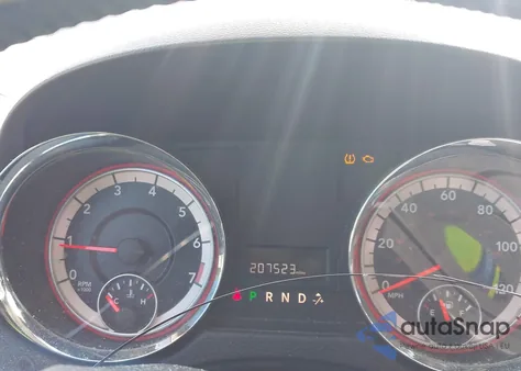 2014 Dodge Grand Caravan Se z USA, uszkodzony, nr VIN 2C4RDGBG6ER471307